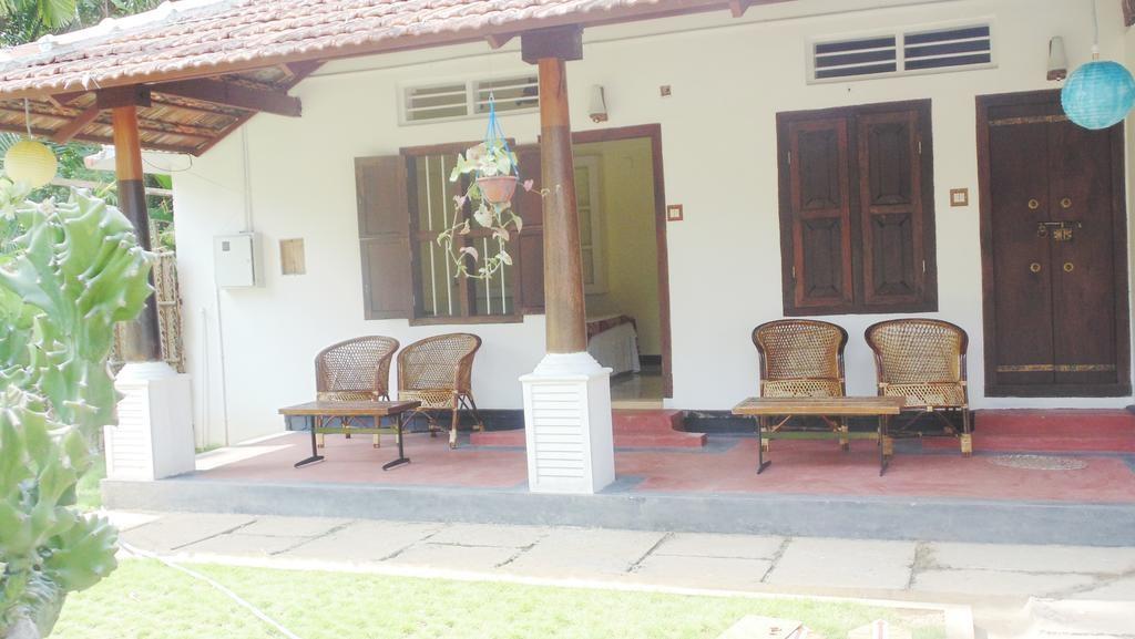 Ambadis Villas Kodungallur Экстерьер фото